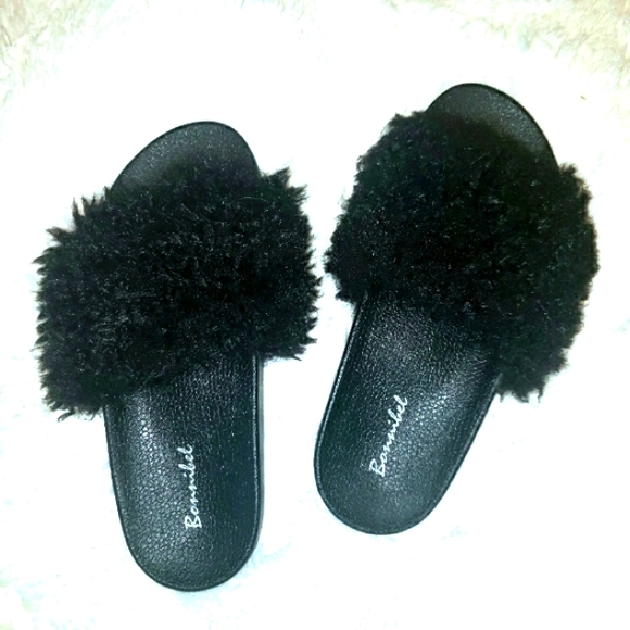 annasposhalley Shoes - ❌❌ SOLD ❌❌
